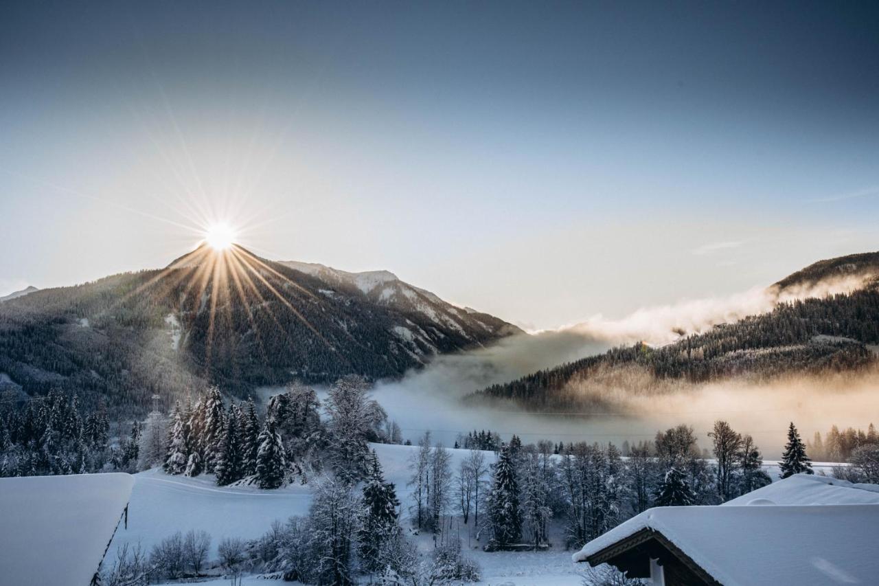 Four Peaks Apartment Flachau Bagian luar foto
